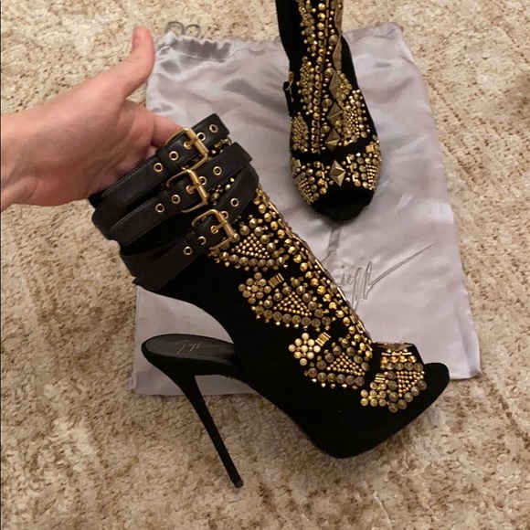 SOLD!Giuseppe Zanotti allure lane boots size 8,5 - Picture 8 of 9